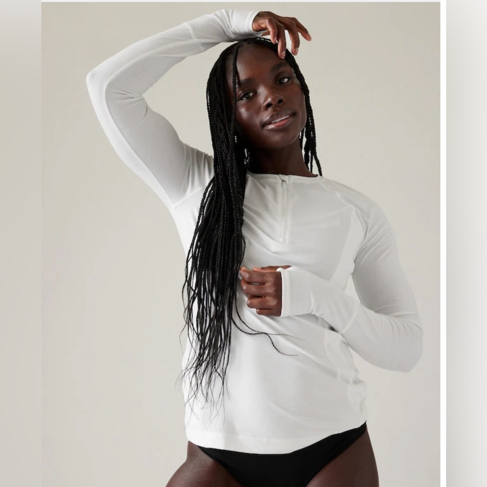 Athleta swim/surf upf shirt all the summertime fun fitted top